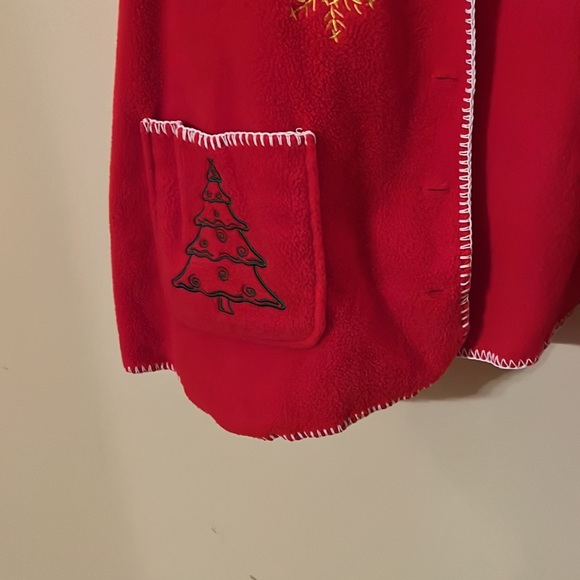 Christmas Fleece Vest - Picture 2 of 4